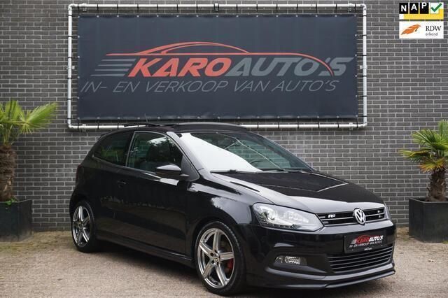 Zwart, metallic lak Gebruikt 2012 VW Polo R-line Hatchback | € 4.650 (Eerlijke prijs) - Afbeelding 1/4