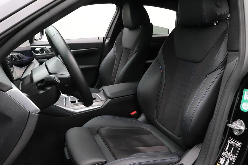 Occasion BMW i4 Executive 250 kW (340 PK) 2023 Zwart, metallic lak Sedan