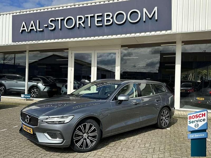 Grijs, metallic lak Gebruikt 2019 Volvo V60 Inscription Stationwagen | € 32.900 (Goede deal) - Afbeelding 1/3