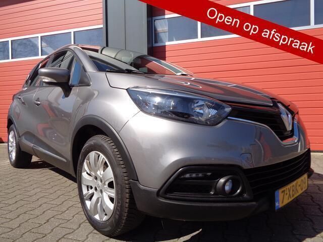 Grijs Gebruikt 2014 Renault Captur Expression SUV | € 7.950 (Eerlijke prijs) - Afbeelding 1/4