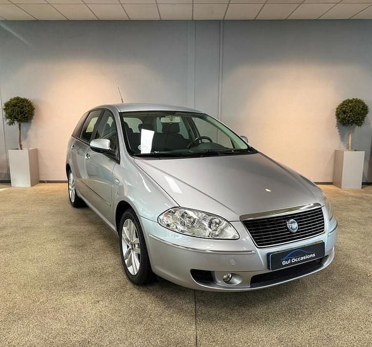 Occasion Fiat Croma 147 PK (108 kW) 2008 Grijs Stationwagen