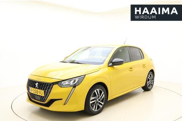 Zwart Gebruikt 2021 Peugeot 208 Allure Hatchback | € 16.950 (Goede deal) - Afbeelding 1/4