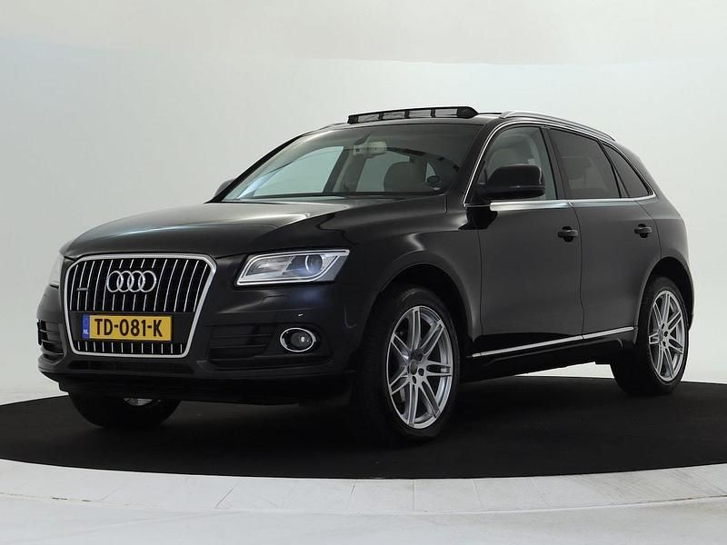 Zwart (metallic) Occasion 2013 Audi Q5 Business SUV | € 20.495 (Iets duurder) - Afbeelding 1/4