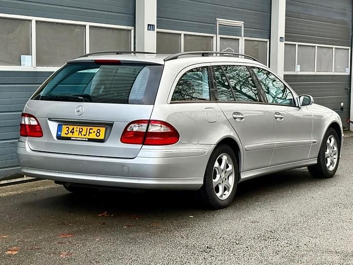 Occasion Mercedes E200 Avantgarde 163 PK (119 kW) 2003 Grijs Stationwagen