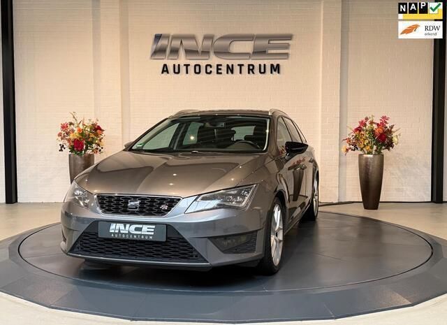 Grijs Gebruikt 2015 Seat Leon ST FR Stationwagen | € 11.450 (Eerlijke prijs) - Afbeelding 1/4