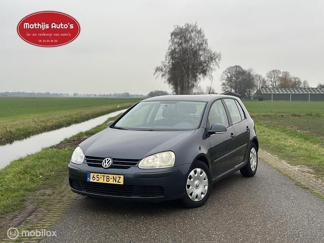 Grijs Gebruikt 2006 VW Golf IV Hatchback | € 2.450 (Eerlijke prijs) - Afbeelding 1/4