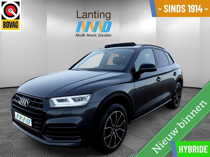 Manhattangrijs Occasion 2020 Audi Q5 S-Line SUV | € 29.999 - Afbeelding 1/4