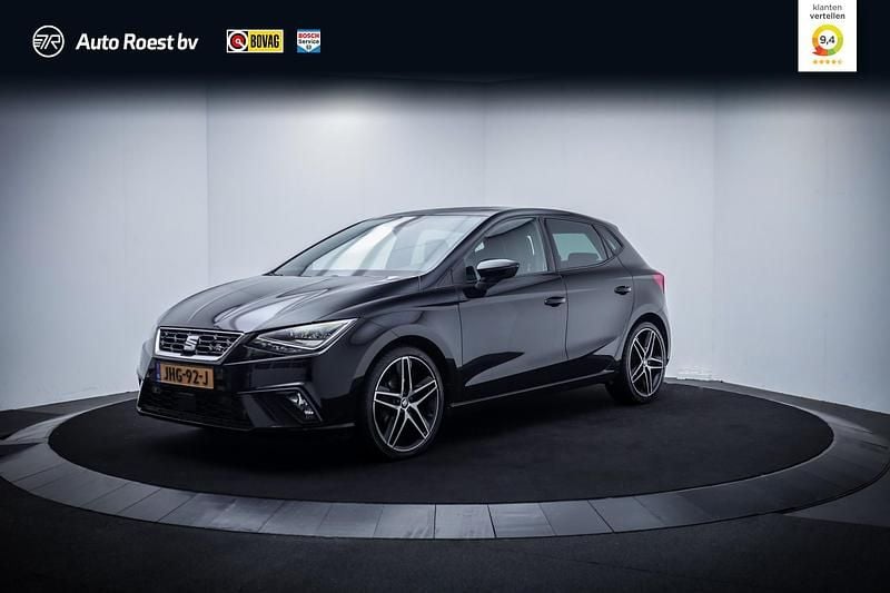 Zwart Occasion 2025 Seat Ibiza FR Hatchback | € 19.225 (Super prijs) - Afbeelding 1/4