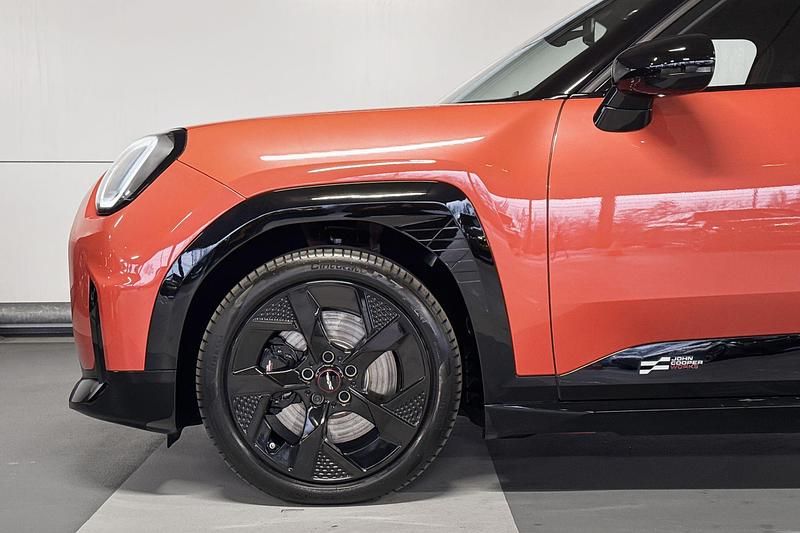 Occasion Mini Aceman 160 kW (218 PK) 2025 Rebel red SUV