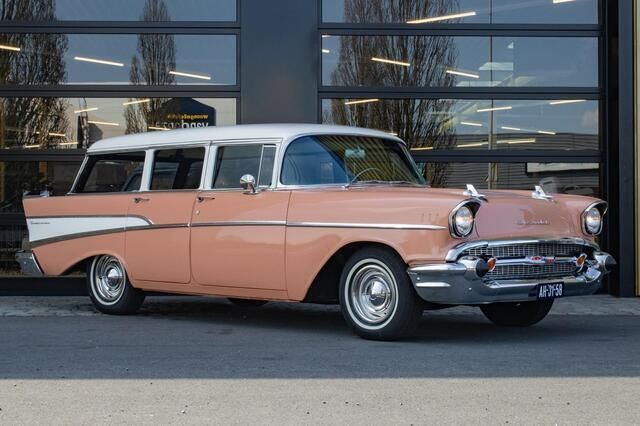 Roze Gebruikt 1957 Chevrolet Bel Air Sedan | € 49.500 - Afbeelding 1/4