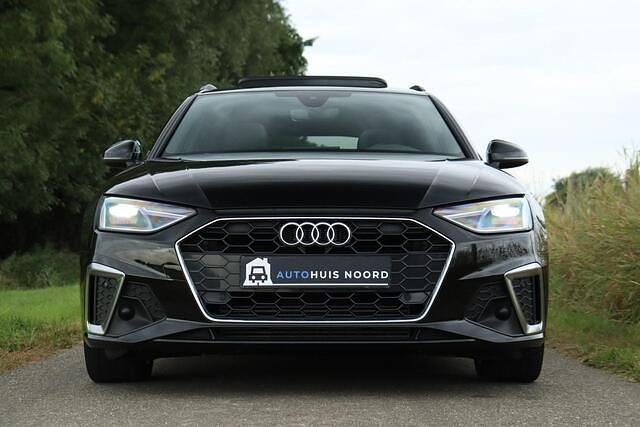 Occasion Audi A4 S-Line 150 PK (110 kW) 2021 Zwart Stationwagen