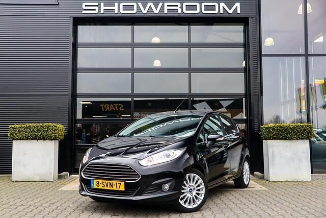 Occasion Ford Fiesta Titanium 101 PK (74 kW) 2013 Zwart Hatchback