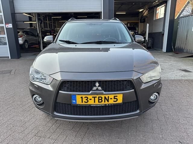 Occasion Mitsubishi Outlander Edition 147 PK (108 kW) 2012 Bruin SUV