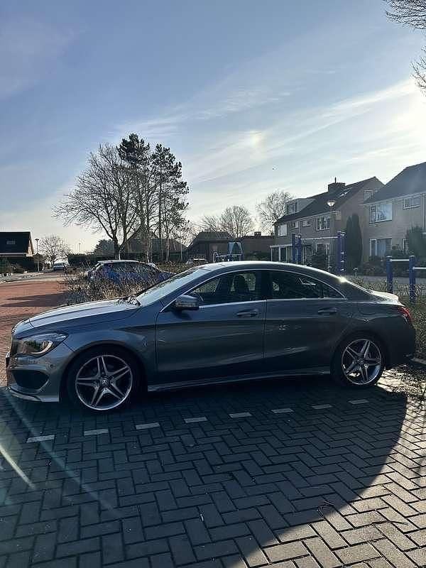 Occasion Mercedes CLA180 AMG line 122 PK (89 kW) 2014 Sedan