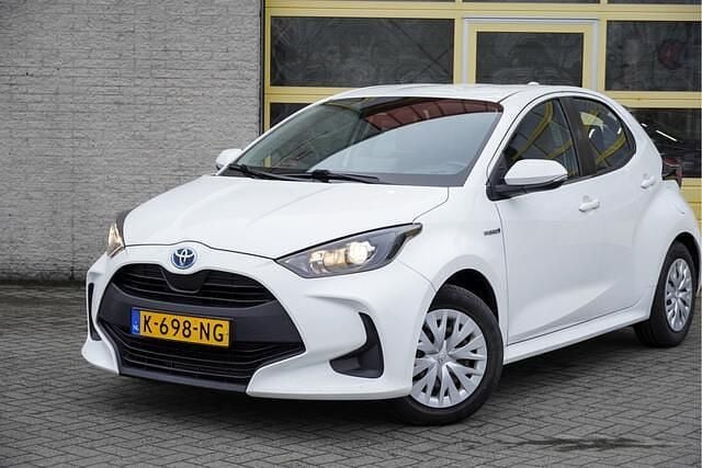 Occasion Toyota Yaris Active 80 PK (58 kW) 2021 Wit Hatchback