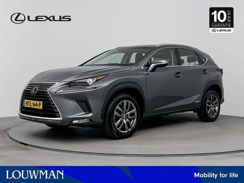 Occasion Lexus NX300h Business Edition 197 PK (144 kW) 2020 Grijs SUV
