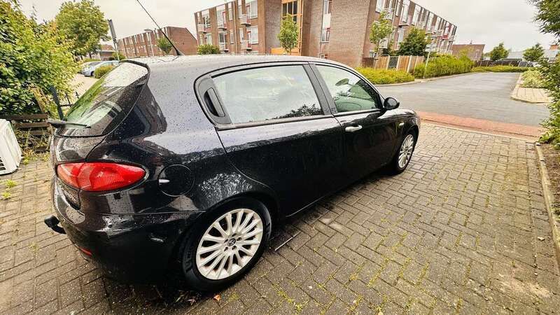 Afbeelding 2/4