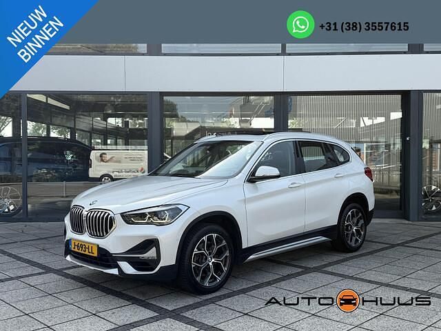 Wit Gebruikt 2020 BMW X1 Efficient Dynamics SUV | € 22.850 (Eerlijke prijs) - Afbeelding 1/4