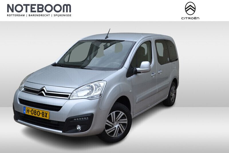 Grijs Gebruikt 2019 Citroën Berlingo Feel MPV | € 12.950 (Iets duurder) - Afbeelding 1/4