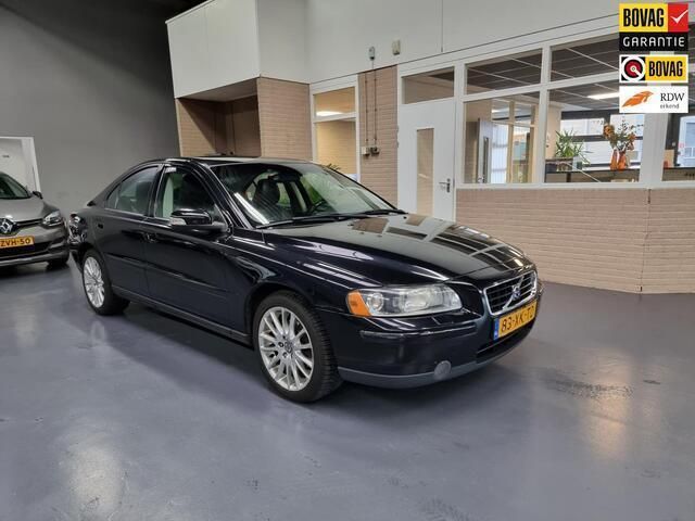 Zwart Gebruikt 2007 Volvo S60 Sedan | € 3.750 (Eerlijke prijs) - Afbeelding 1/4