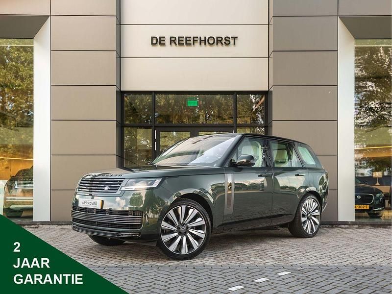 Donker belgravia groen premiummetallicbeige Gebruikt 2023 Land Rover Range Rover SUV | € 199.990 (Duur) - Afbeelding 1/4