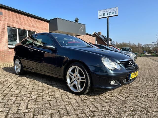 Occasion Mercedes C180 143 PK (105 kW) 2004 Zwart Coupé