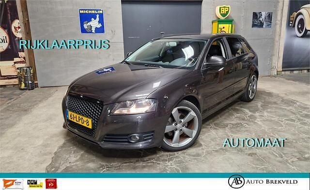 Grijs Gebruikt 2010 Audi A3 Sportback Ambition Hatchback | € 5.950 (Eerlijke prijs) - Afbeelding 1/4