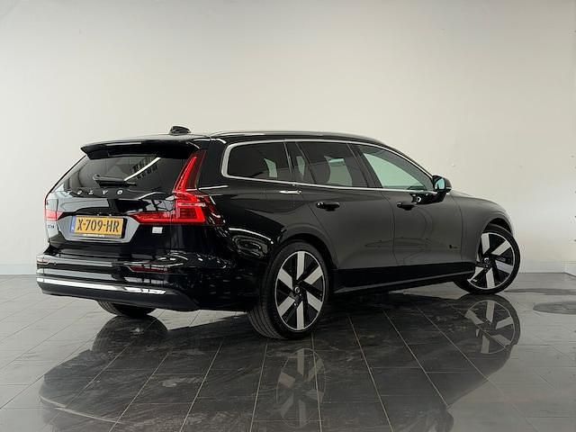 Occasion Volvo V60 Plus 399 PK (293 kW) 2023 Zwart Stationwagen
