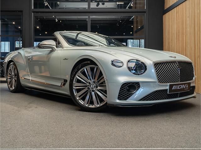 Grijs Gebruikt 2021 Bentley Continental GT Convertible Cabriolet | € 279.995 (Duur) - Afbeelding 1/4