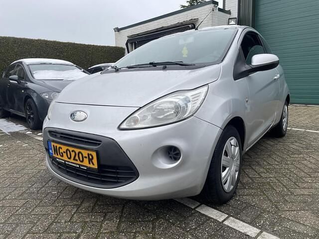 Grijs (metallic) Occasion 2013 Ford Ka Limited Hatchback | € 2.900 (Eerlijke prijs) - Afbeelding 1/4