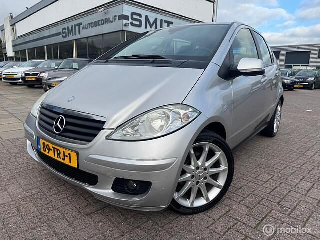 Grijs Gebruikt 2012 Mercedes A160 Business MPV | € 5.900 (Eerlijke prijs) - Afbeelding 1/4