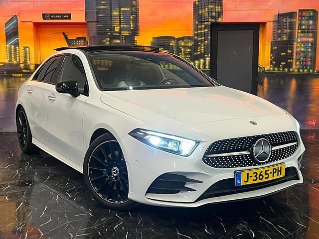 Occasion Mercedes A220 AMG Line Premium Plus 190 PK (139 kW) 2020 Wit Sedan