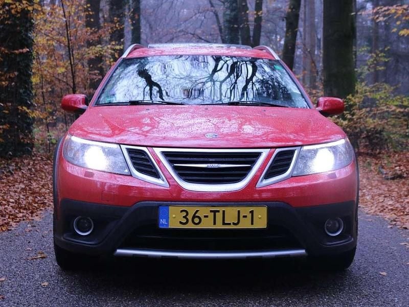 Rood Gebruikt 2011 Saab 9-3 Aero Stationwagen | € 13.500 (Eerlijke prijs) - Afbeelding 1/4