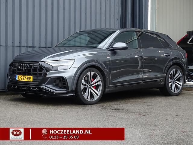 Grijs Occasion 2021 Audi Q8 Proline SUV | € 54.945 - Afbeelding 1/4