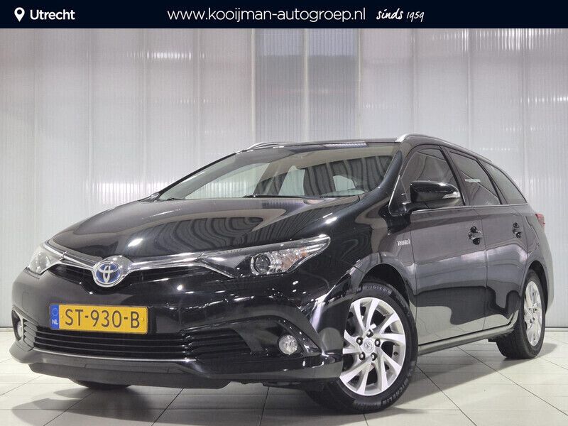 Zwart Gebruikt 2018 Toyota Auris Hybrid Stationwagen | € 19.249 (Iets duurder) - Afbeelding 1/4