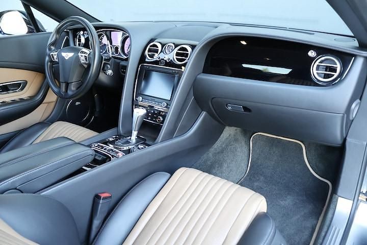 Occasion Bentley Continental GT Convertible 2015 Zwart (metallic) Cabriolet