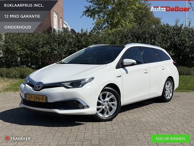 Wit Gebruikt 2015 Toyota Auris Touring Sports Stationwagen | € 15.995 (Iets duurder) - Afbeelding 1/4