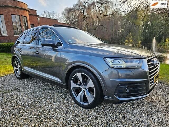 Grijs Gebruikt 2015 Audi Q7 Proline SUV | € 29.999 (Eerlijke prijs) - Afbeelding 1/4