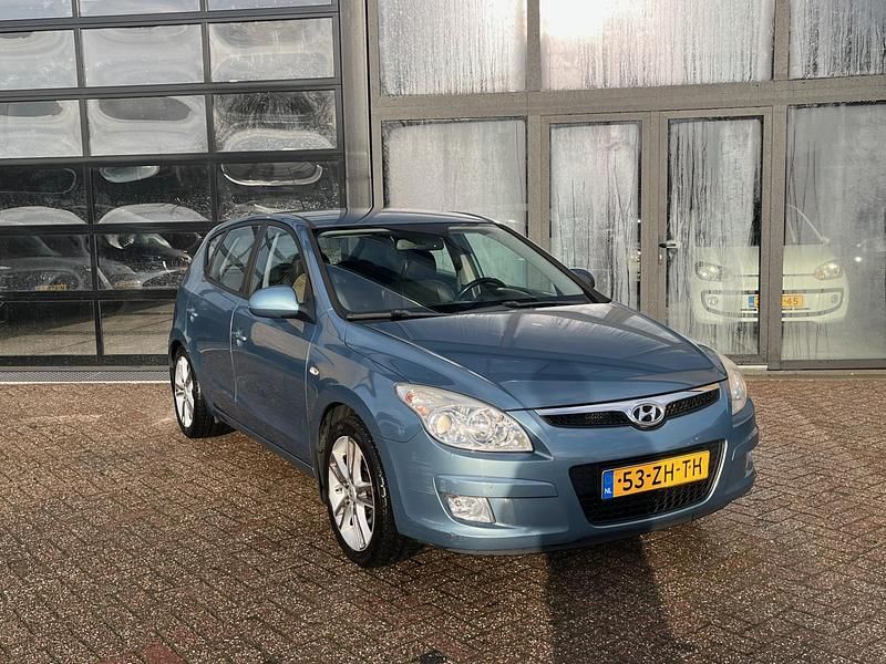 Occasion Hyundai i30 123 PK (90 kW) 2008 Blauw Hatchback