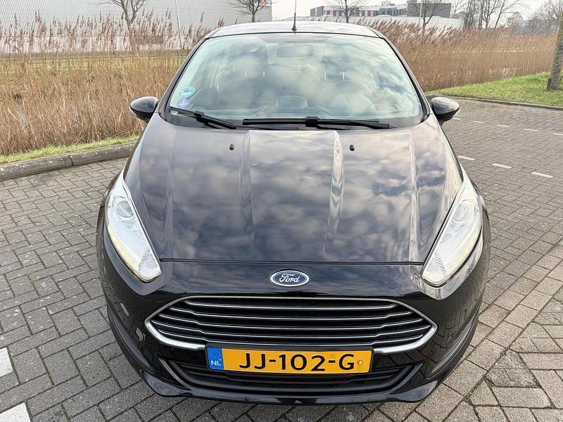 Occasion Ford Fiesta Style 65 PK (47 kW) 2016 Zwart Hatchback