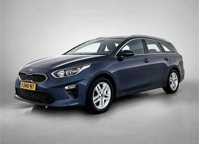 Blauw (metallic) Gebruikt 2020 Kia Ceed Sportswagon Stationwagen | € 15.000 (Goede deal) - Afbeelding 1/4