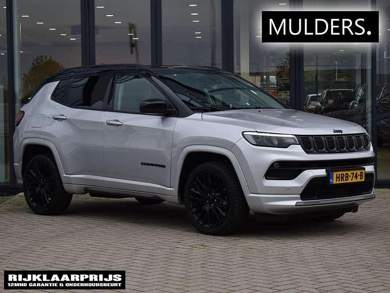 Grijs Gebruikt 2023 Jeep Compass SUV | € 29.895 (Iets duurder) - Afbeelding 1/3