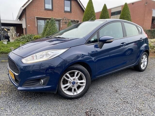 Occasion Ford Fiesta Style 65 PK (47 kW) 2016 Blauw Hatchback
