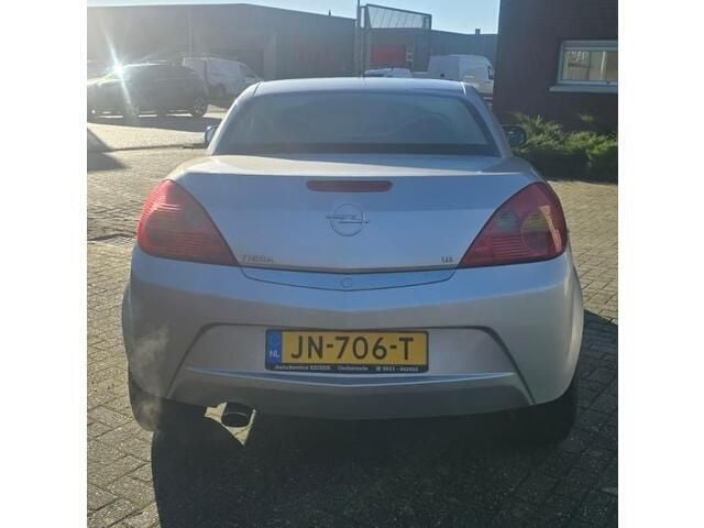 Occasion Opel Tigra Enjoy 125 PK (91 kW) 2005 Grijs Cabriolet