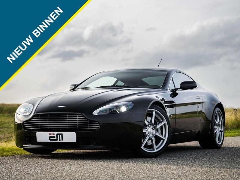 Zwart, metallic lak Gebruikt 2006 Aston Martin V8 Vantage Coupé | € 44.995 (Super prijs) - Afbeelding 1/4
