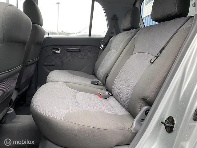 Occasion Hyundai Atos Dynamiq 58 PK (42 kW) 2005 Grijs (metallic) Hatchback