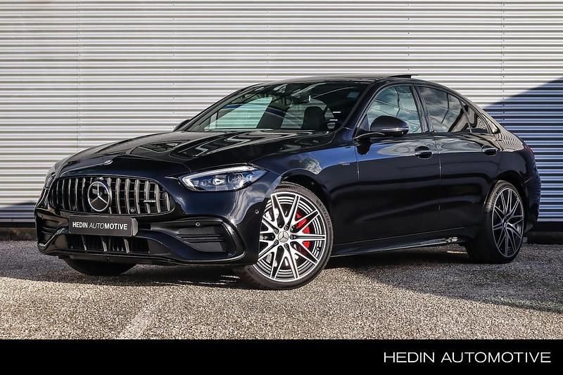 Zwart, metallic lak Nieuw 2025 Mercedes C43 AMG Premium Plus Sedan | € 119.950 - Afbeelding 1/4
