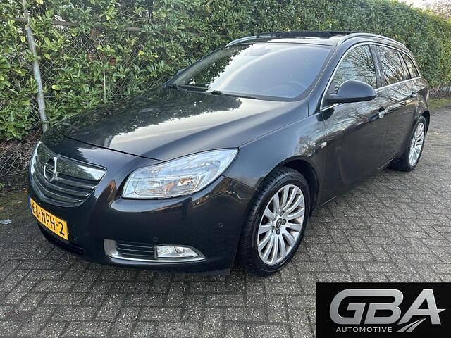 Zwart Occasion 2010 Opel Insignia Sport Stationwagen | € 4.245 (Goede deal) - Afbeelding 1/4