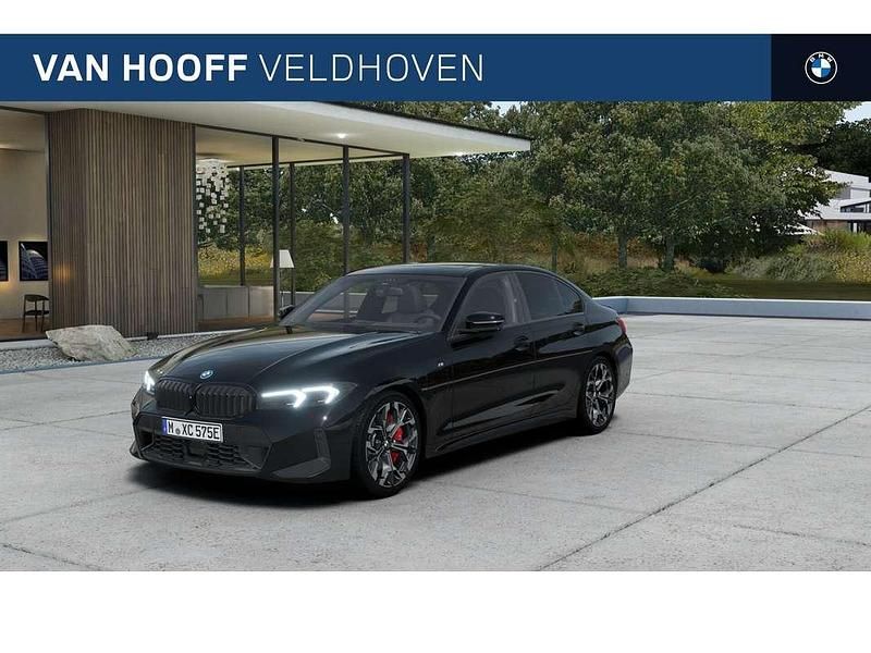 Zwart Nieuw 2025 BMW 330e Comfort Edition Sedan | € 73.631 (Eerlijke prijs) - Afbeelding 1/4