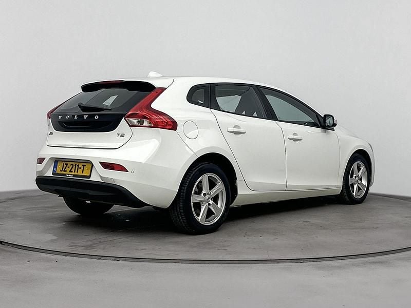 Occasion Volvo V40 123 PK (90 kW) 2016 Wit Hatchback